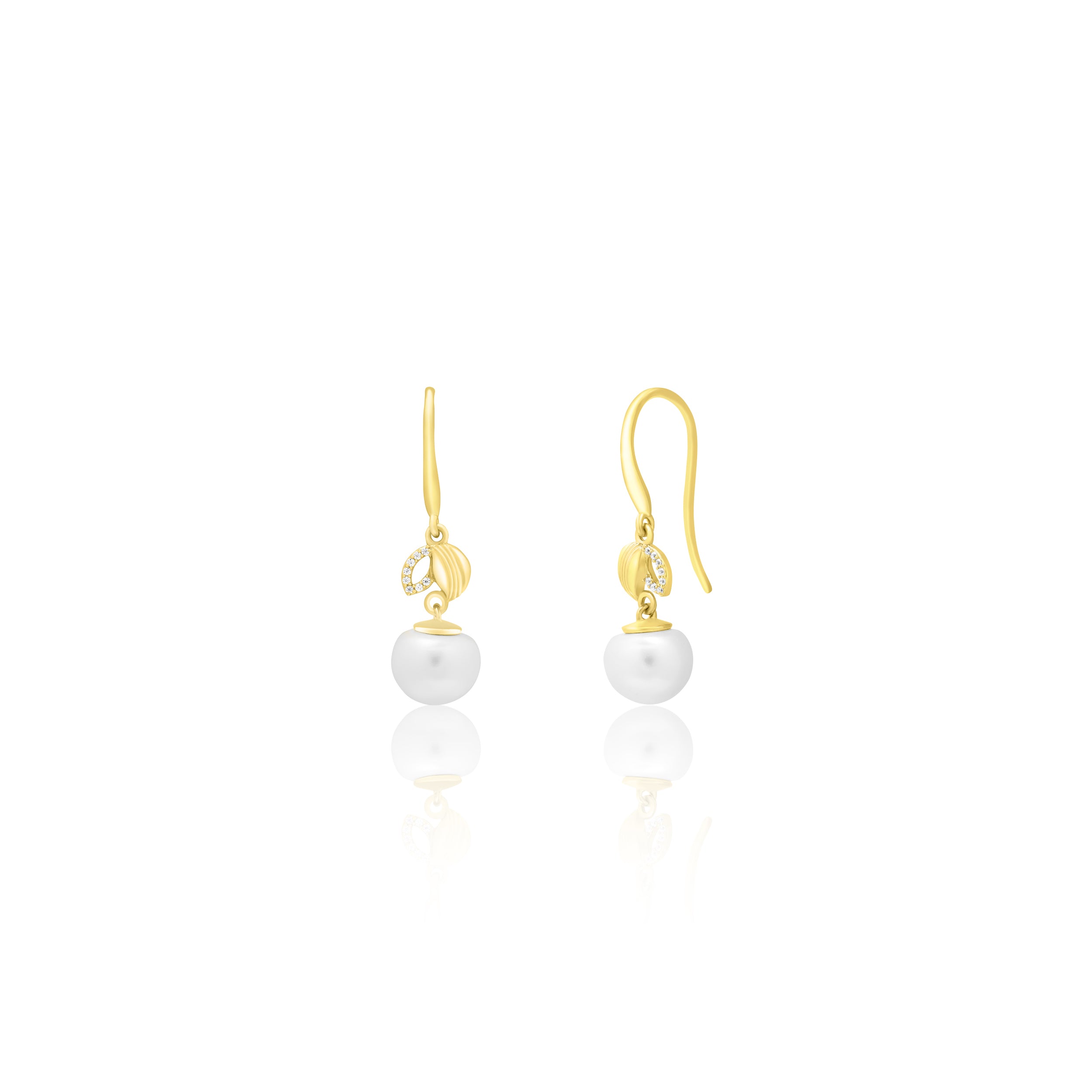 Leaf Shape Pearl Earrings