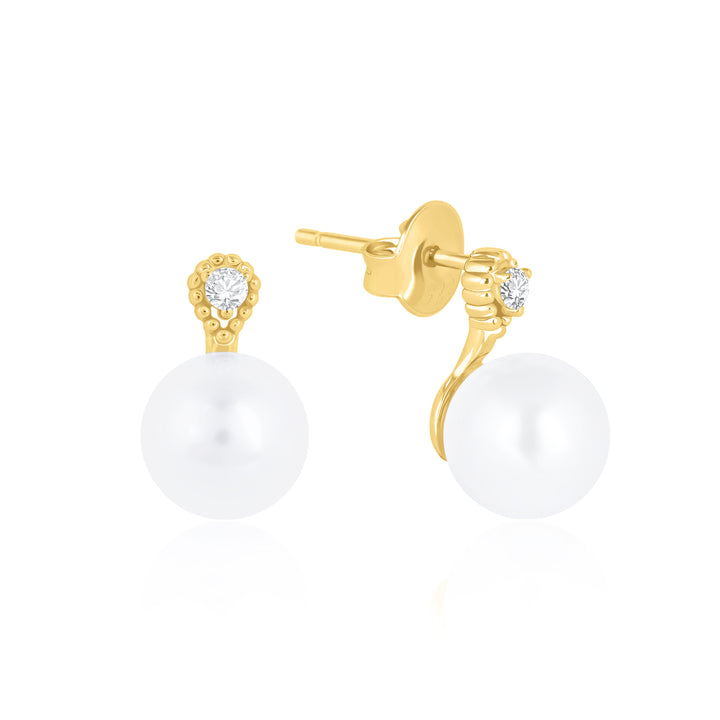 Round Hanging Pearl Earrings