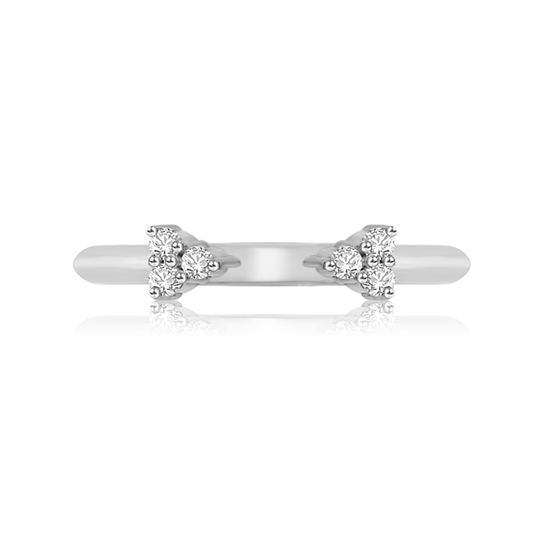 Minimalistic Triangle Shape Diamond Ring