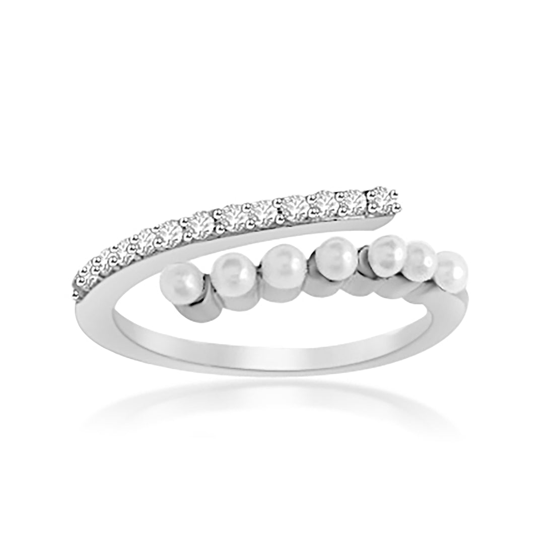 Classic Pearl & Diamond Ring